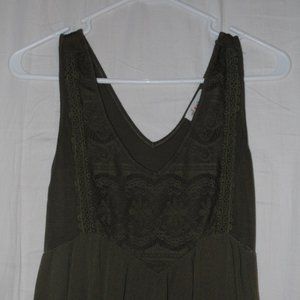 Junior's/Women's Top